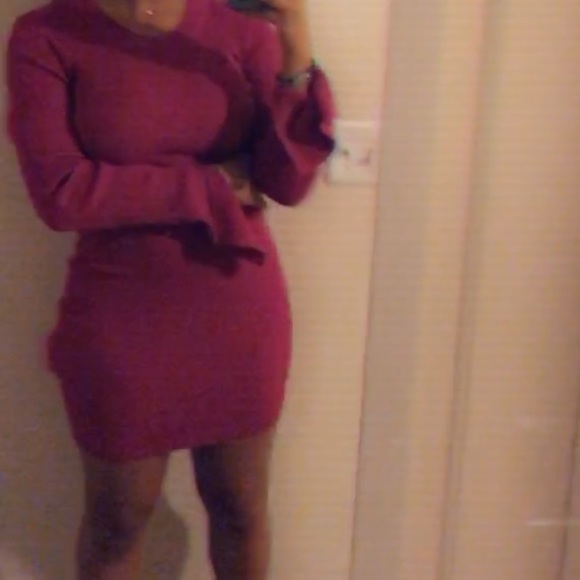 Dress - Picture 2 of 3